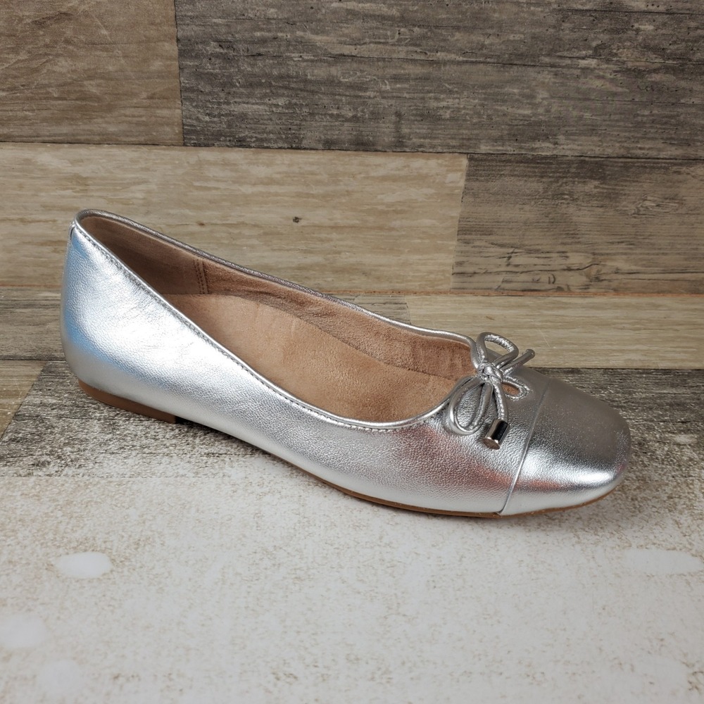 Vionic Klara Womens Ballet Flat Shoes Sz 6 Silver Metallic Leather Square Toe